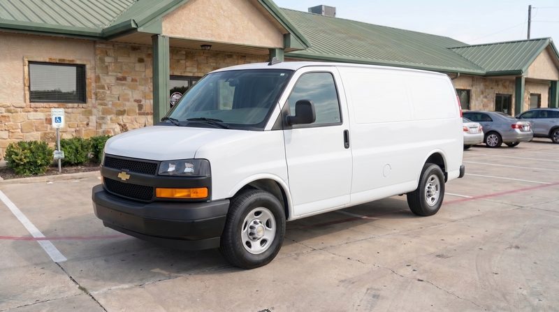 2017 Chevrolet Express 2500 cargo van